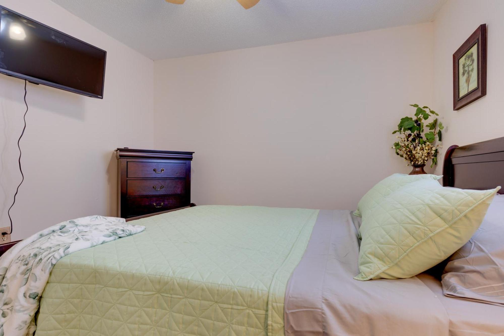 Stunning Gulfport Getaway About 1 Mi To The Beach Esterno foto
